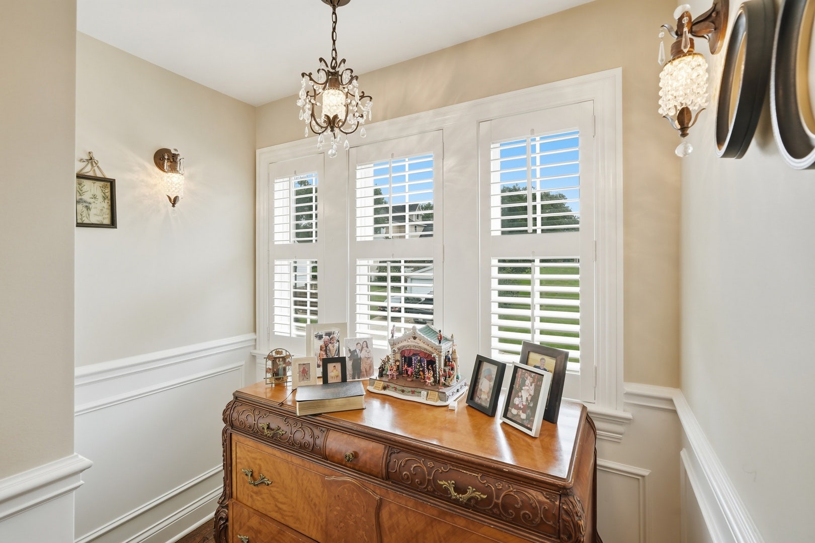 14410 3RD Avenue, Orland Park, IL 60462 14410 3RD Avenue, Orland Park, IL 60462