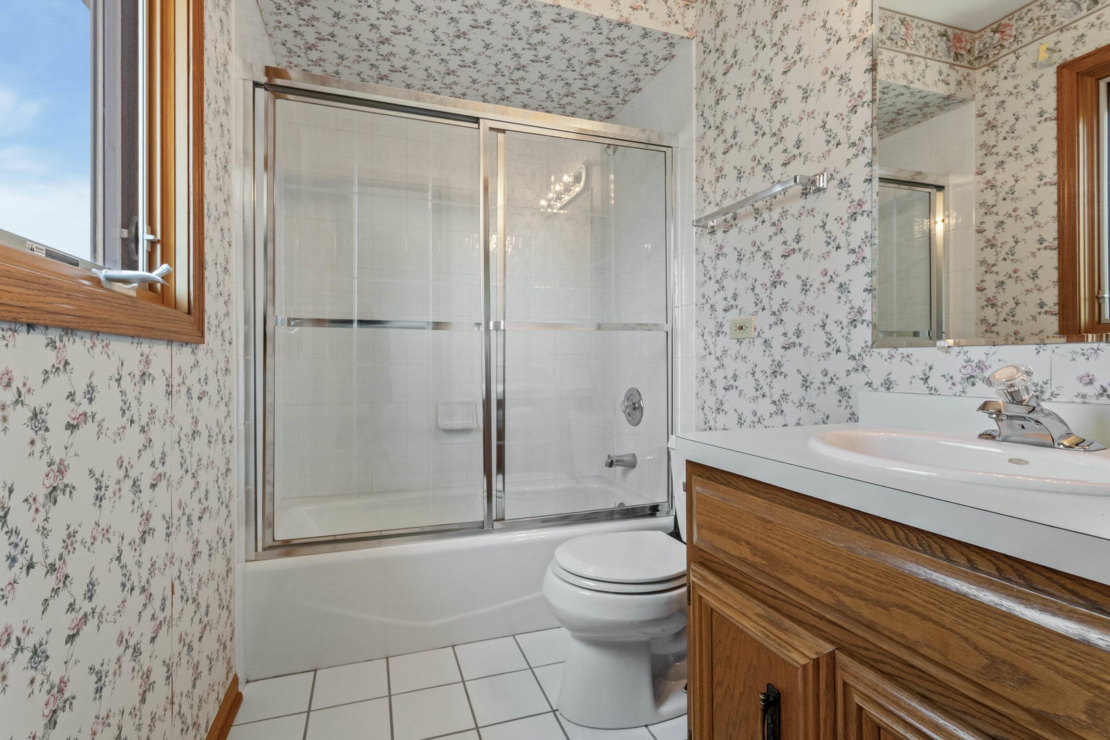 17316 92nd Avenue, Tinley Park, IL 60487