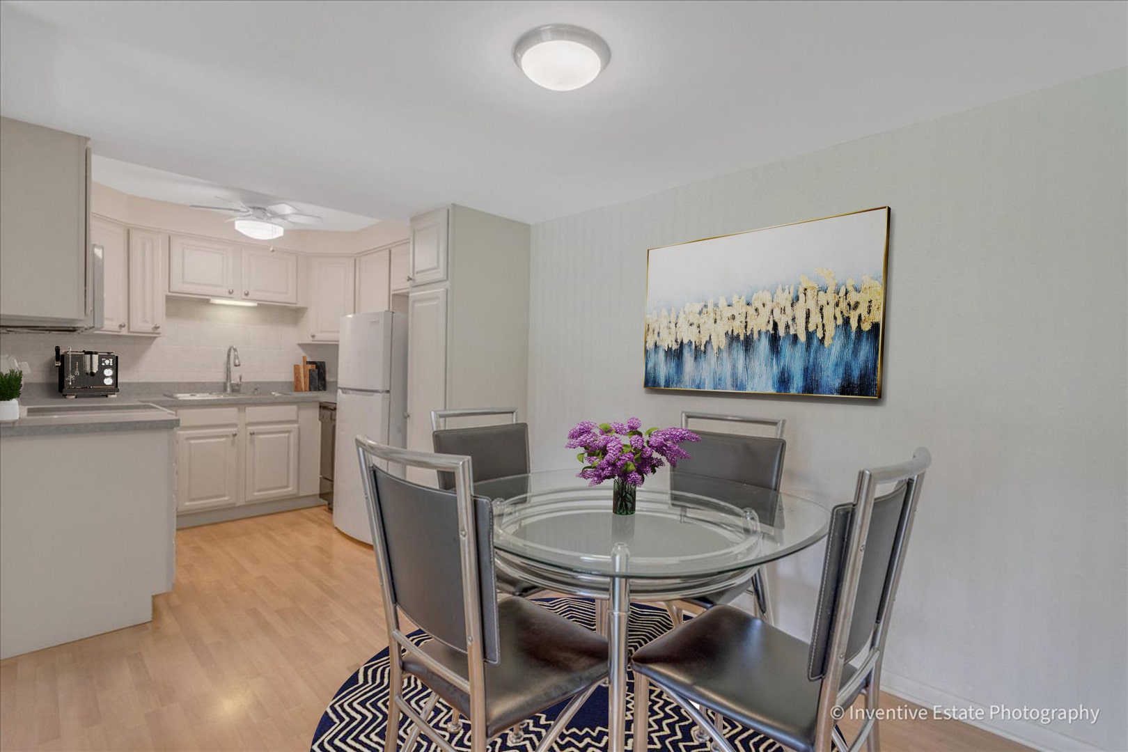 5300 Walnut Avenue, #22B, Downers Grove, IL 60515