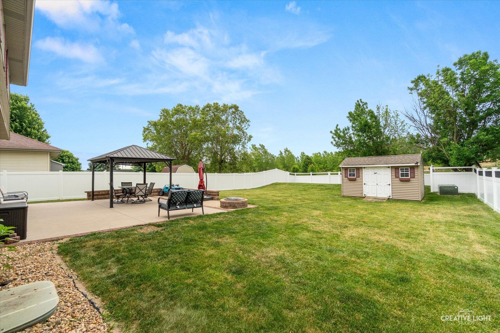 610 High Grove Drive, Minooka, IL 60447 610 High Grove Drive, Minooka, IL 60447