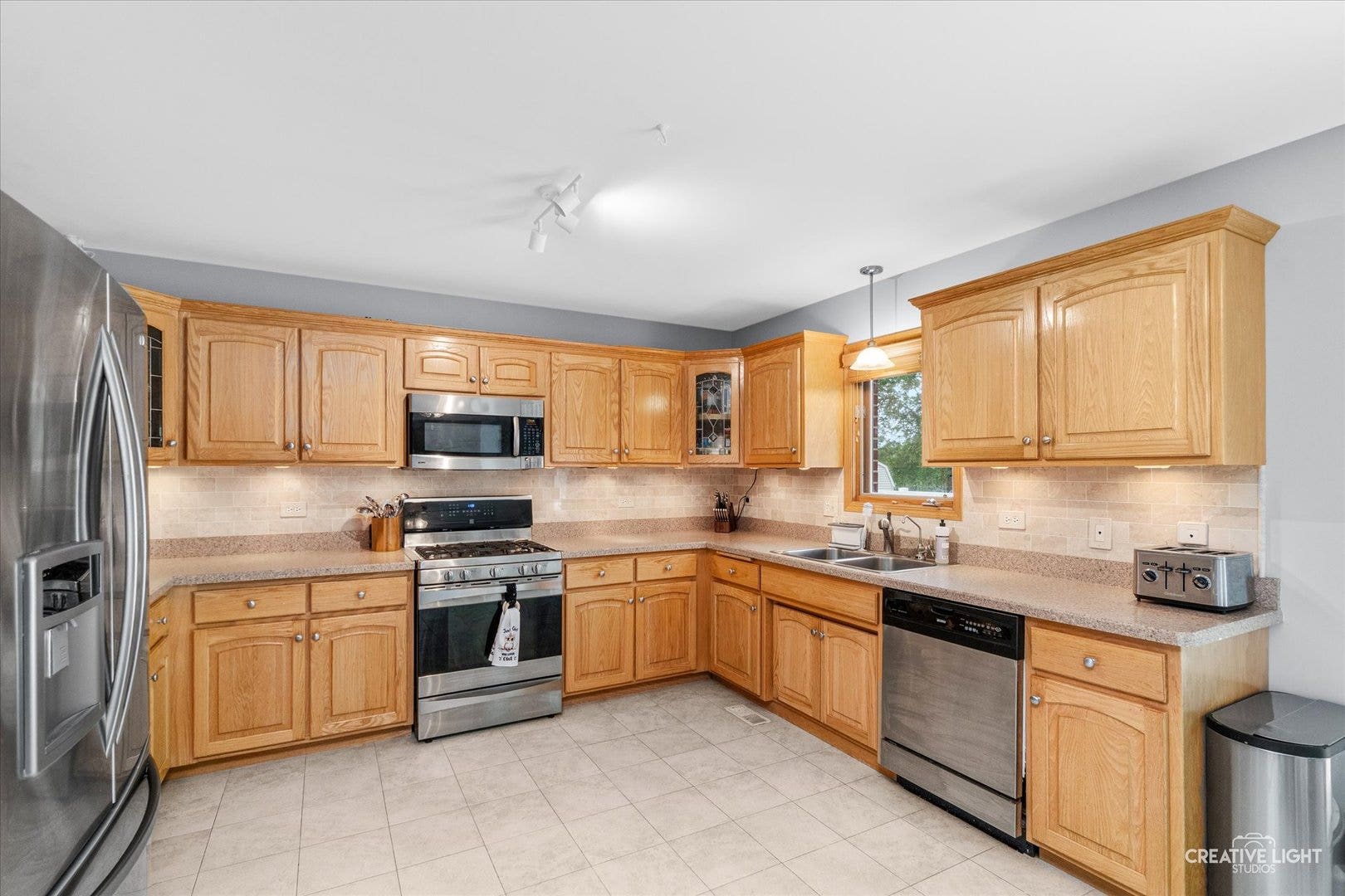 610 High Grove Drive, Minooka, IL 60447 610 High Grove Drive, Minooka, IL 60447