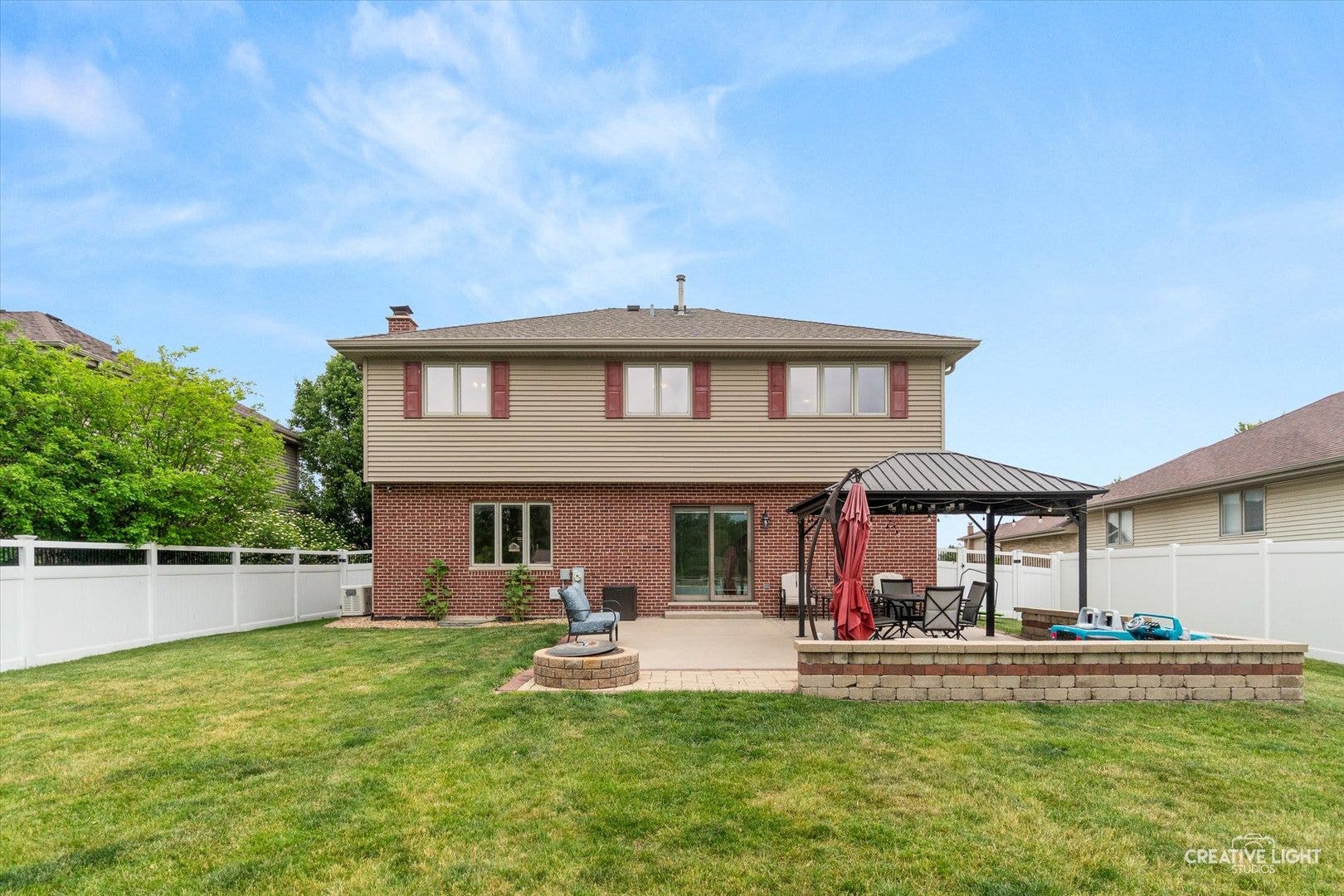 610 High Grove Drive, Minooka, IL 60447 610 High Grove Drive, Minooka, IL 60447