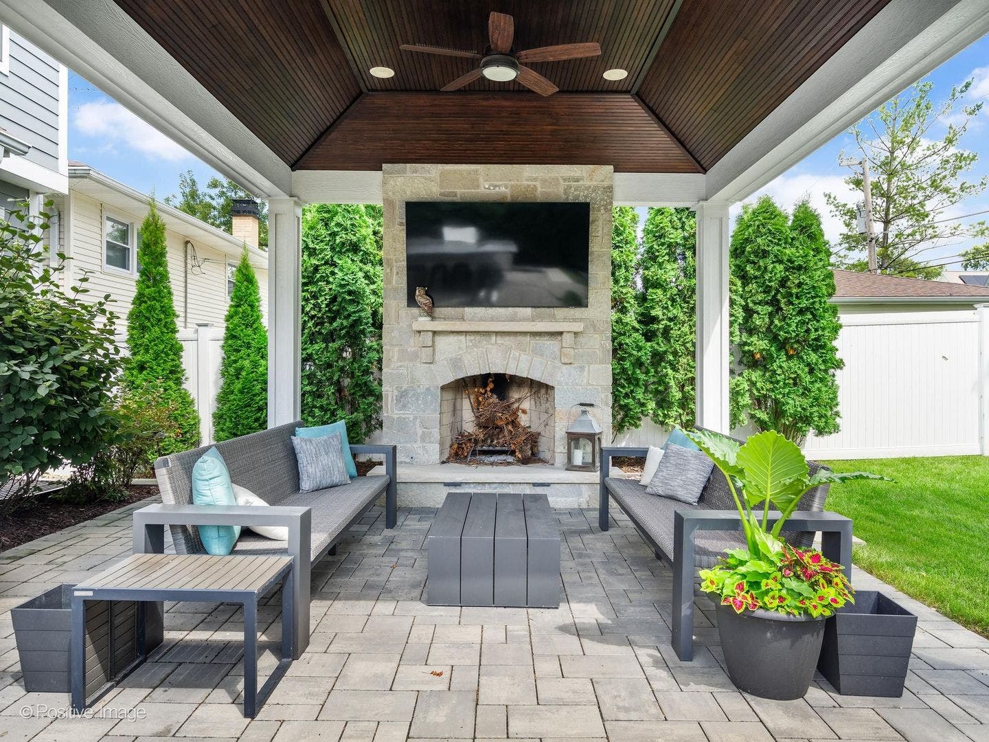 4517 Sherwood Avenue, Downers Grove, IL 60515 4517 Sherwood Avenue, Downers Grove, IL 60515