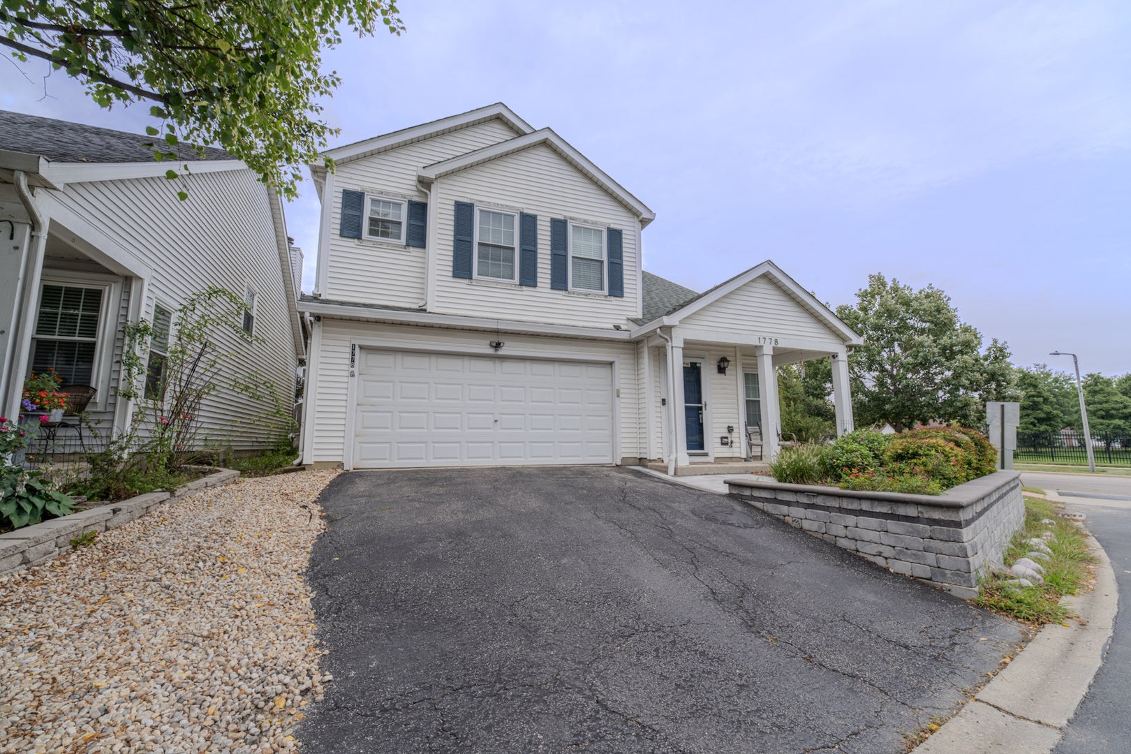 1778 Hickory Park Lane, Aurora, IL 60504 1778 Hickory Park Lane, Aurora, IL 60504