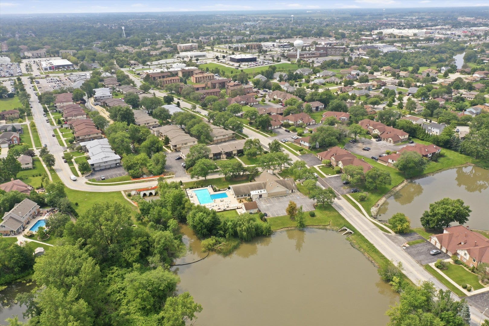 15724 Orlan Brook Drive, #189, Orland Park, IL 60462