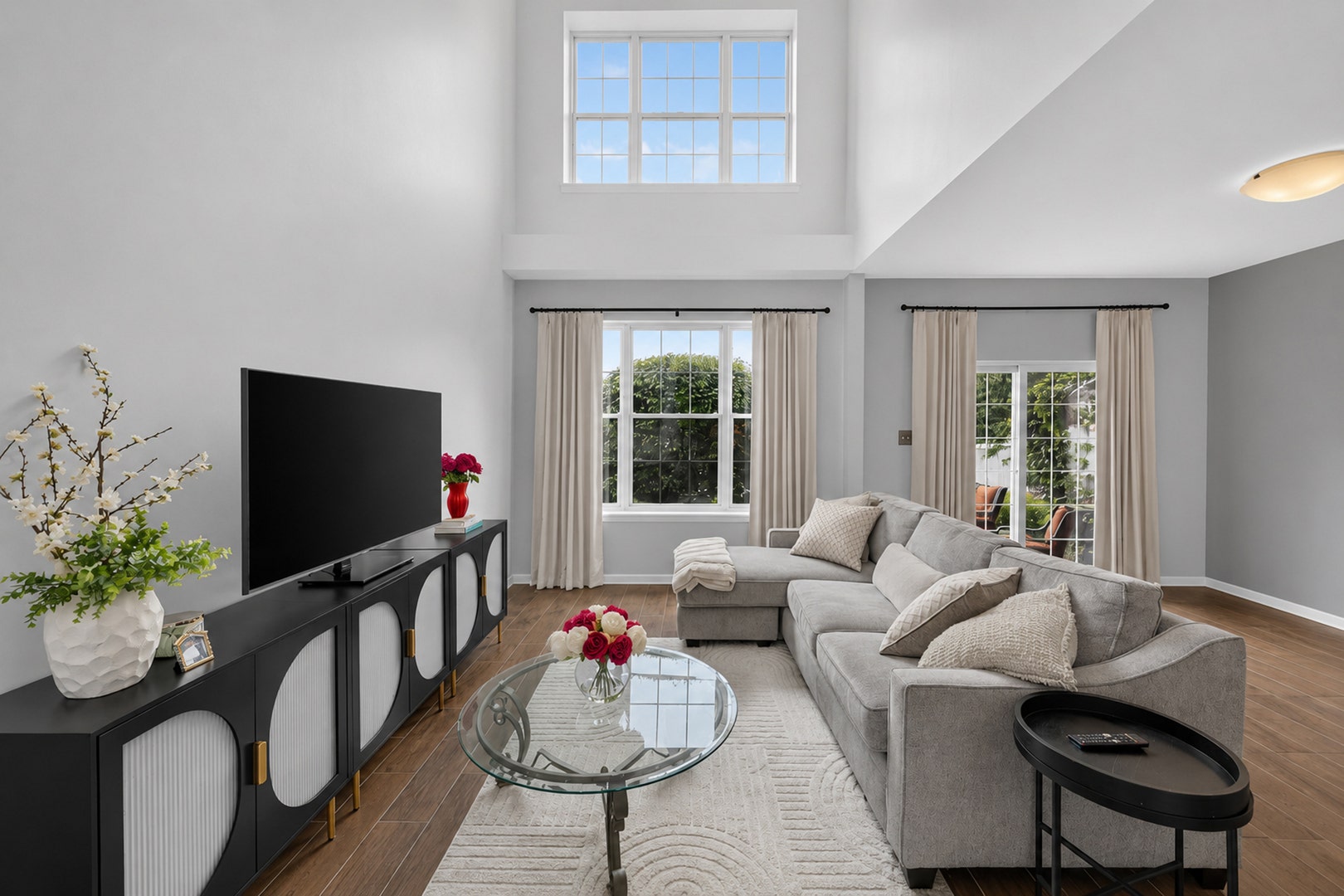 9135 Mansfield Drive, Tinley Park, IL 60487 9135 Mansfield Drive, Tinley Park, IL 60487