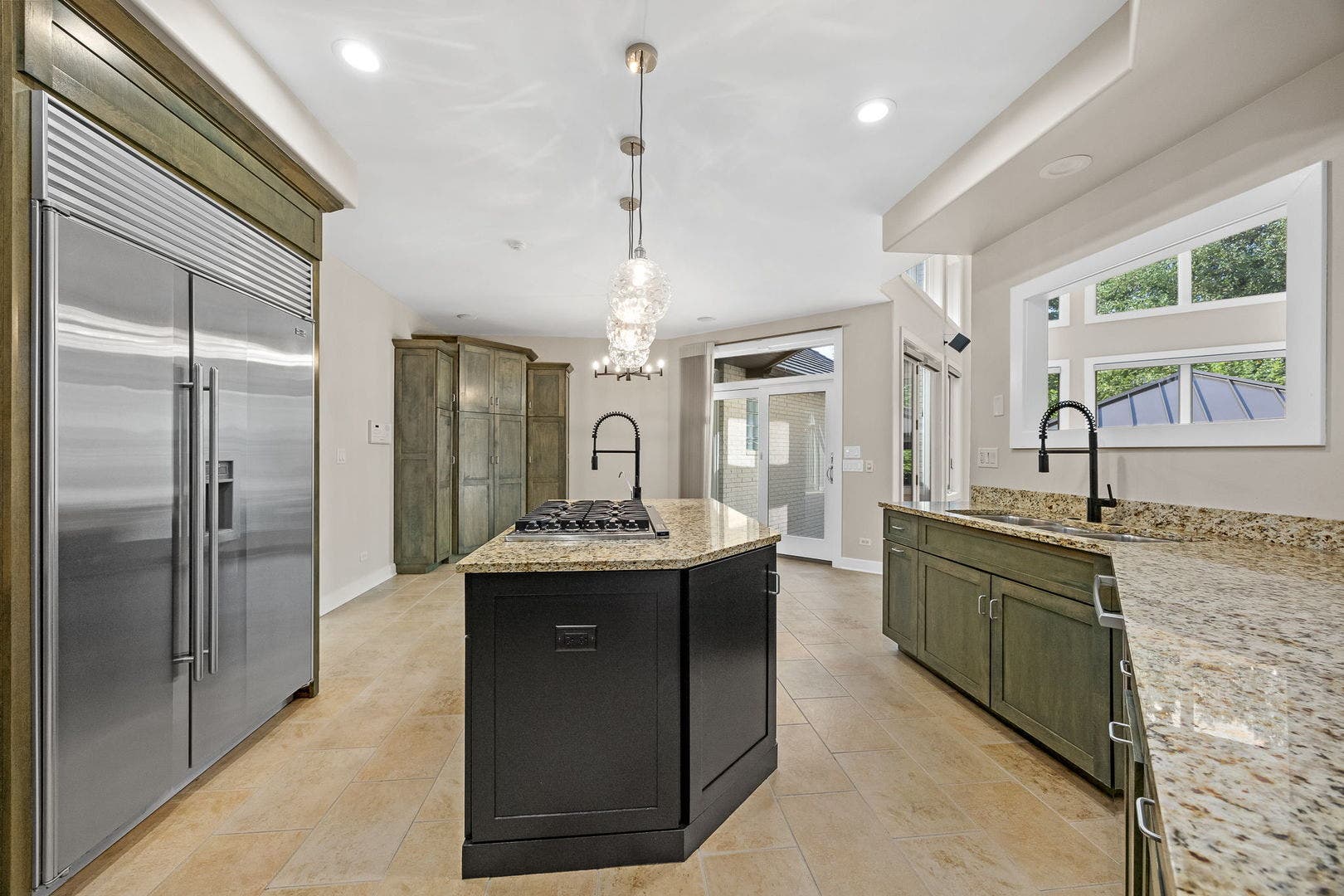 50 Stone Creek Drive, Lemont, IL 60439 50 Stone Creek Drive, Lemont, IL 60439