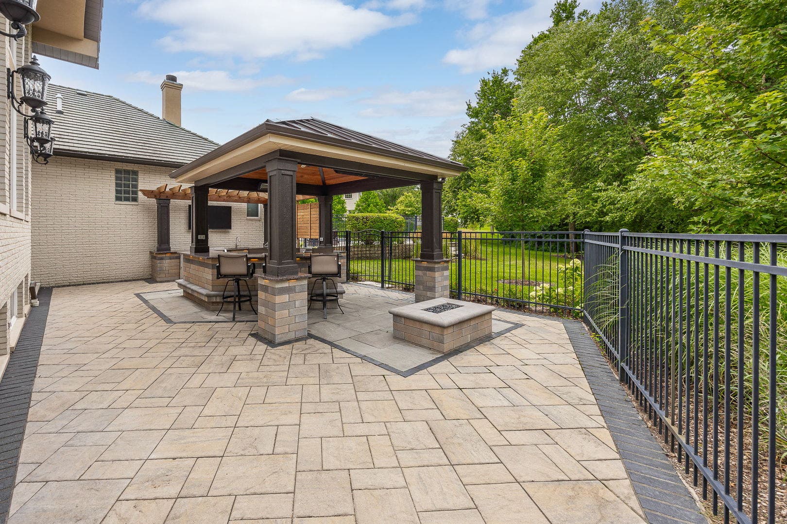 50 Stone Creek Drive, Lemont, IL 60439 50 Stone Creek Drive, Lemont, IL 60439