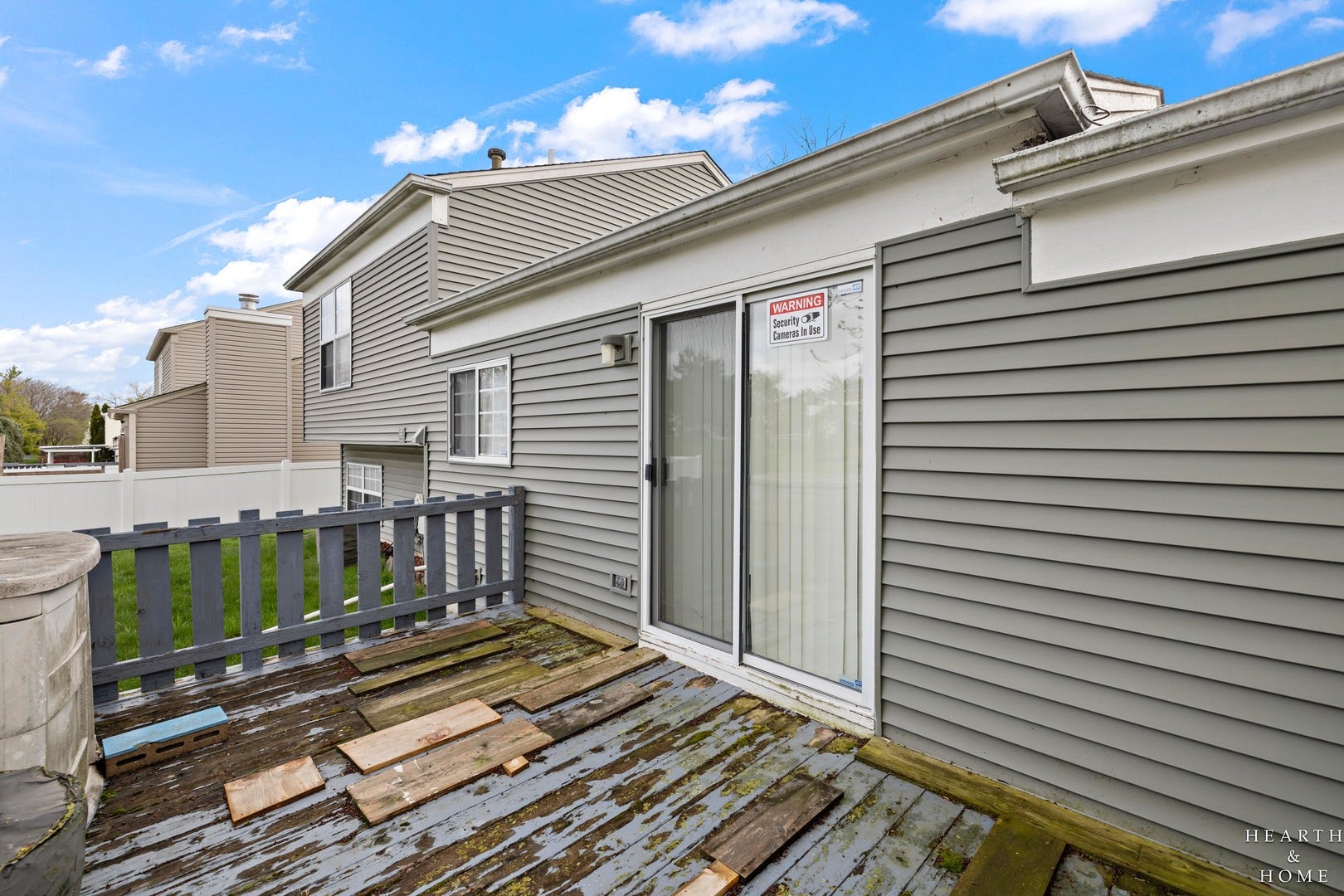 2075 Aronomink Circle, Elgin, IL 60123 2075 Aronomink Circle, Elgin, IL 60123