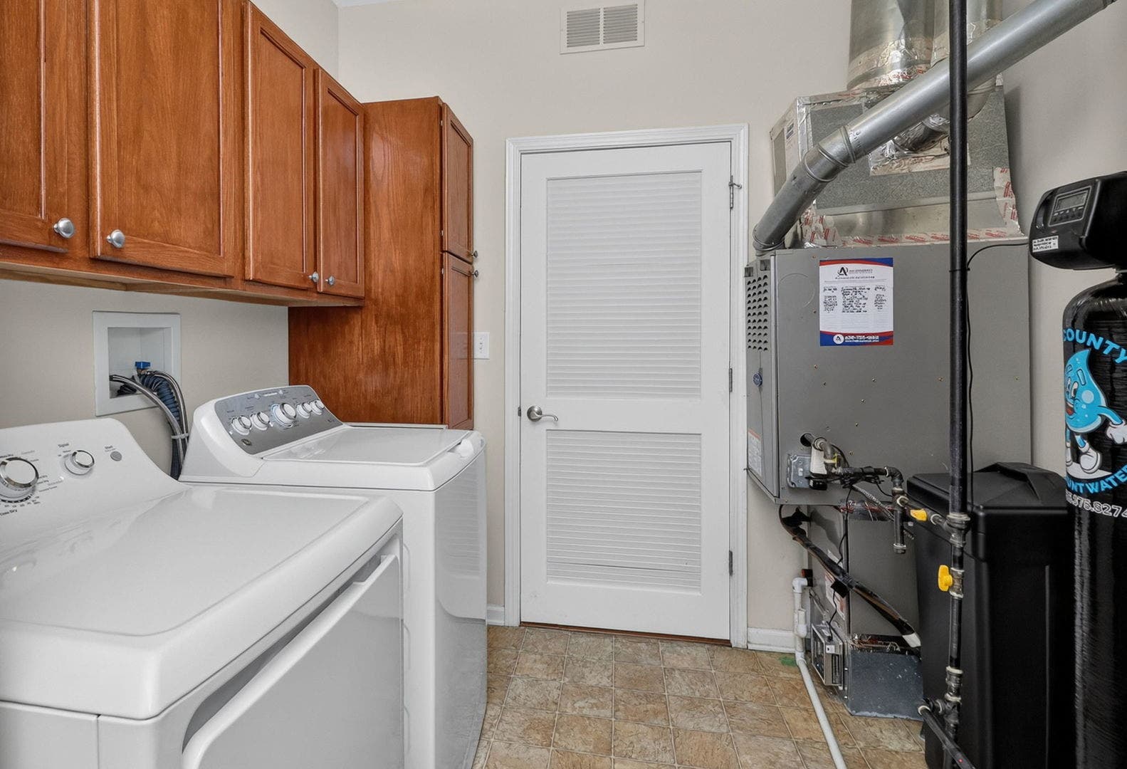 8218 Tremont Lane, Joliet, IL 60431 8218 Tremont Lane, Joliet, IL 60431