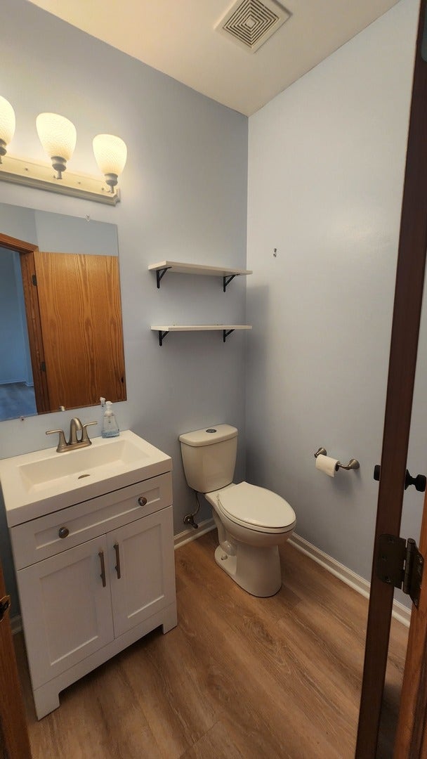 1523 Schumacher Drive W, Bolingbrook, IL 60490 1523 Schumacher Drive W, Bolingbrook, IL 60490