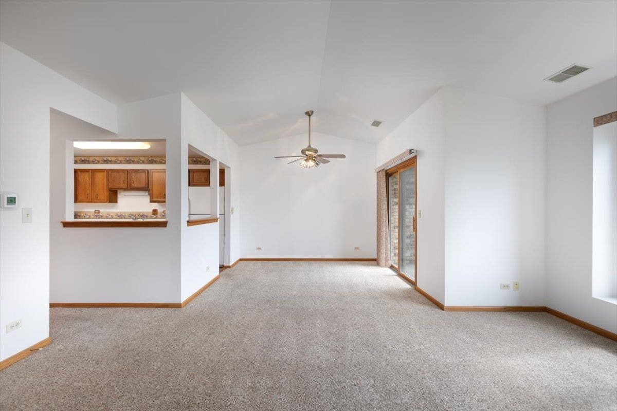 15727 Ravinia Avenue, #2E, Orland Park, IL 60462