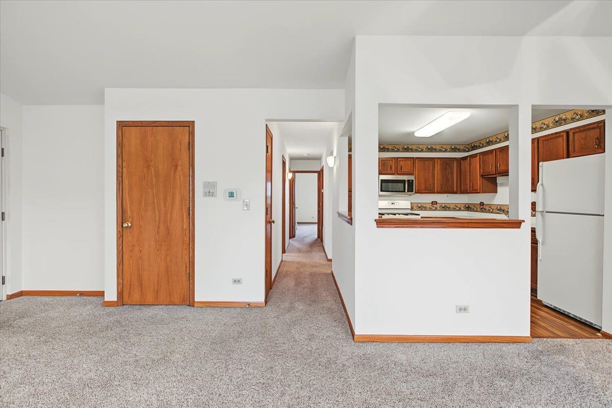 15727 Ravinia Avenue, #2E, Orland Park, IL 60462