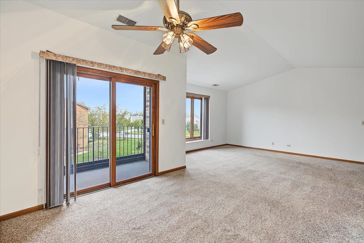 15727 Ravinia Avenue, #2E, Orland Park, IL 60462