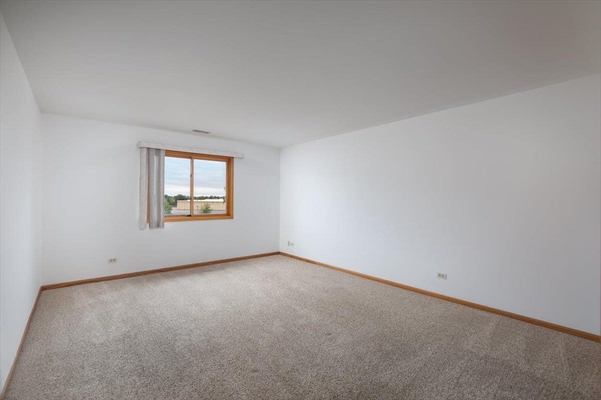 15727 Ravinia Avenue, #2E, Orland Park, IL 60462