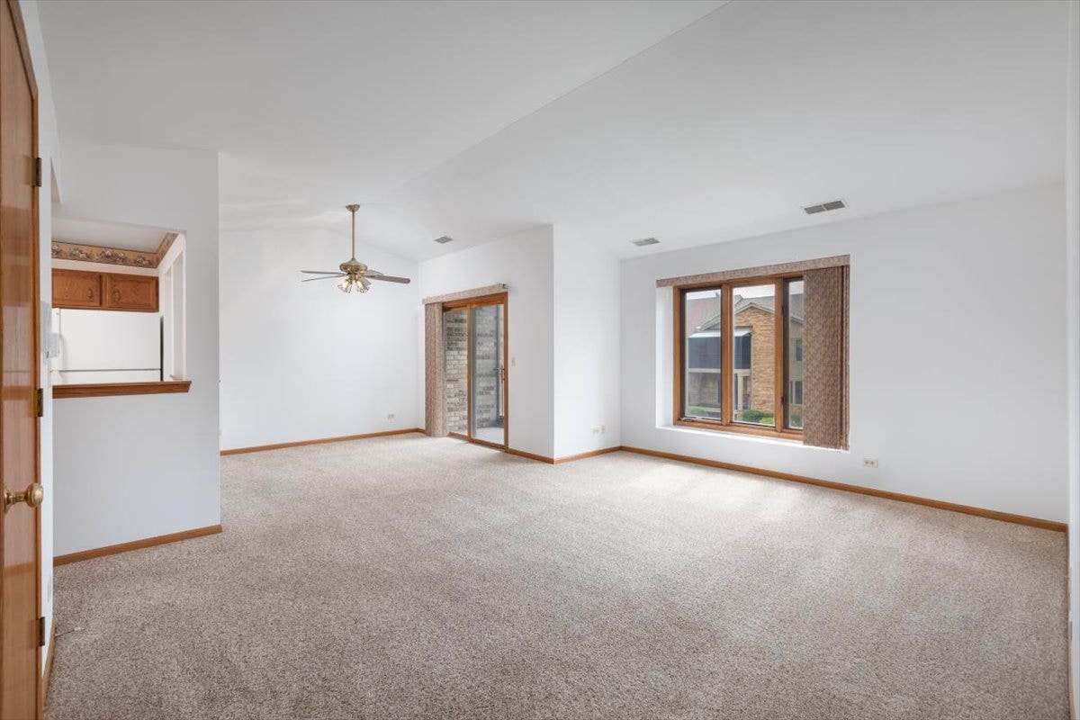 15727 Ravinia Avenue, #2E, Orland Park, IL 60462