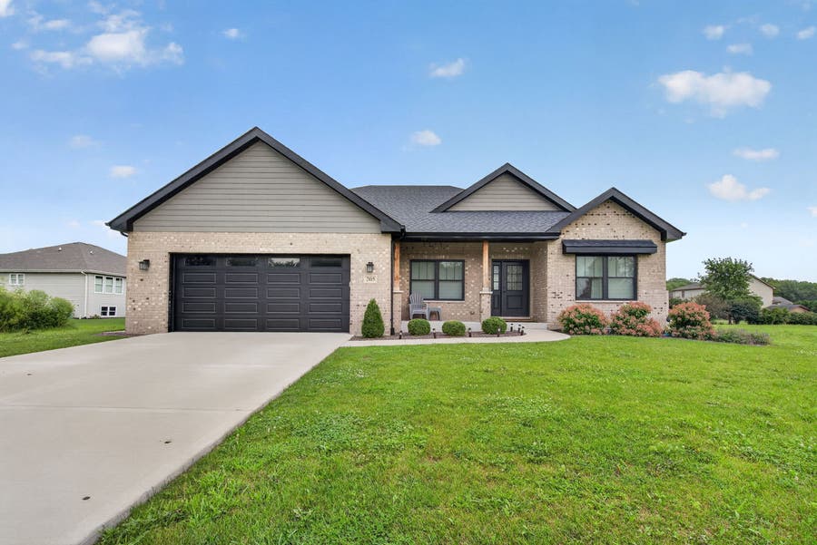 Property photo for 205 Wesley Drive, Peotone, IL