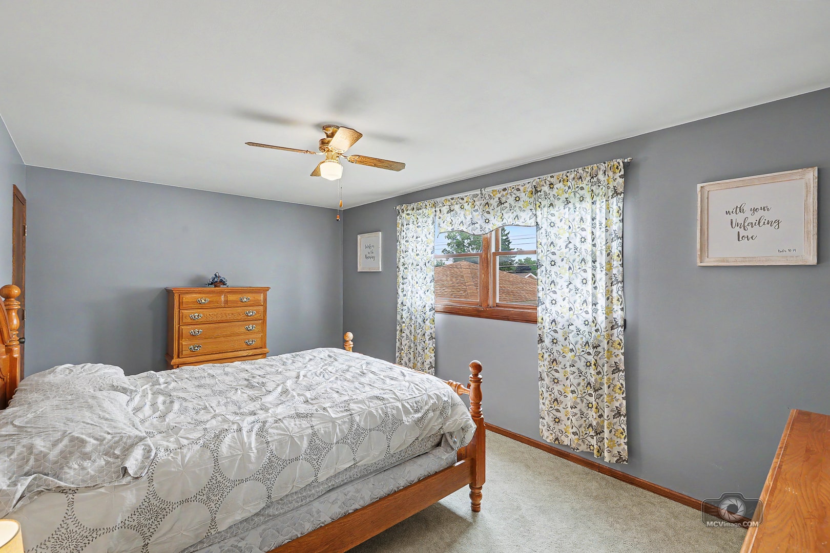 12855 Crestbrook Court, Crestwood, IL 60418