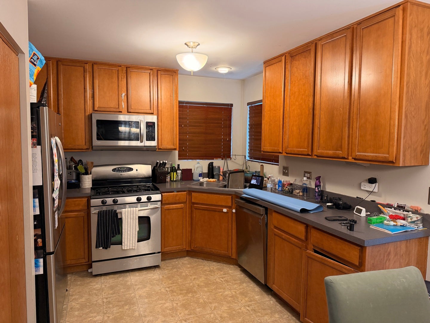 909 Timber Springs Drive, Joliet, IL 60432 909 Timber Springs Drive, Joliet, IL 60432