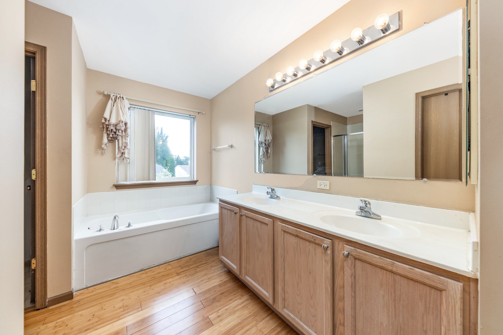 2716 Middleton Court, Aurora, IL 60503 2716 Middleton Court, Aurora, IL 60503