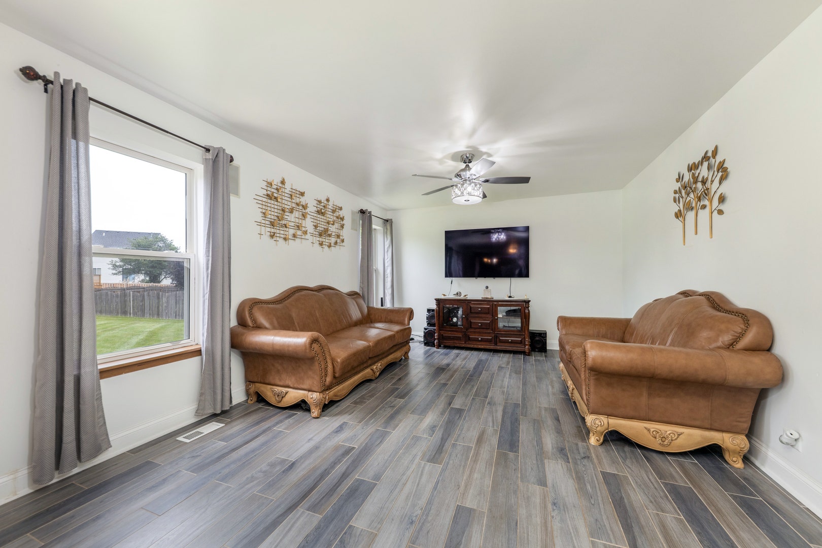 2716 Middleton Court, Aurora, IL 60503 2716 Middleton Court, Aurora, IL 60503
