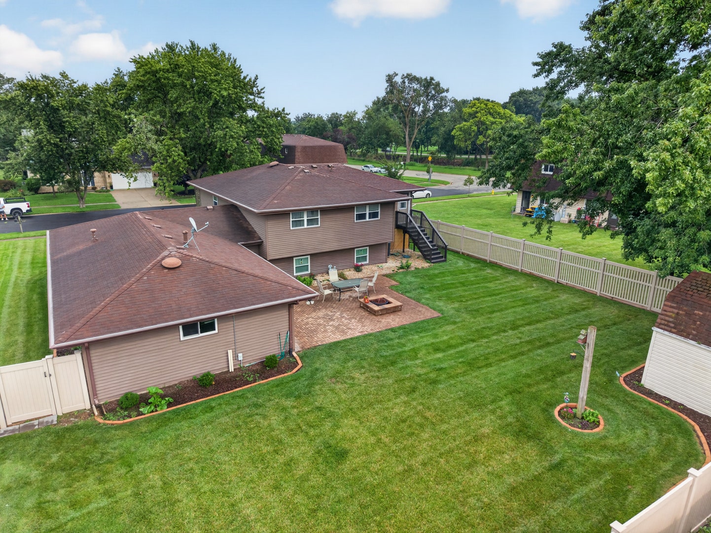 103 Deerpath Drive, Minooka, IL 60447 103 Deerpath Drive, Minooka, IL 60447