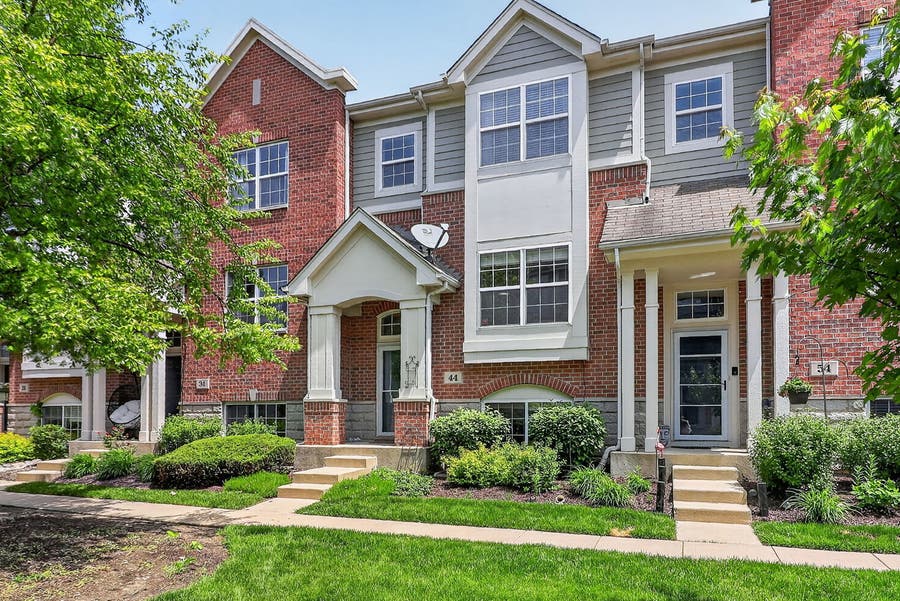 Property photo for 44 Grace Court, Lemont, IL