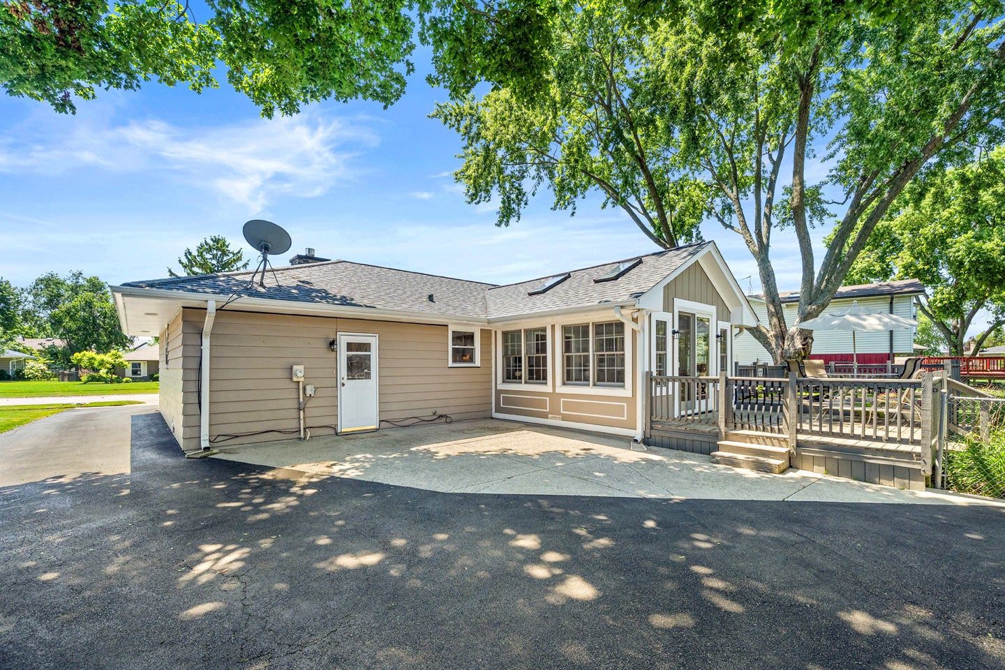 2309 Lowell Street, Aurora, IL 60506 2309 Lowell Street, Aurora, IL 60506