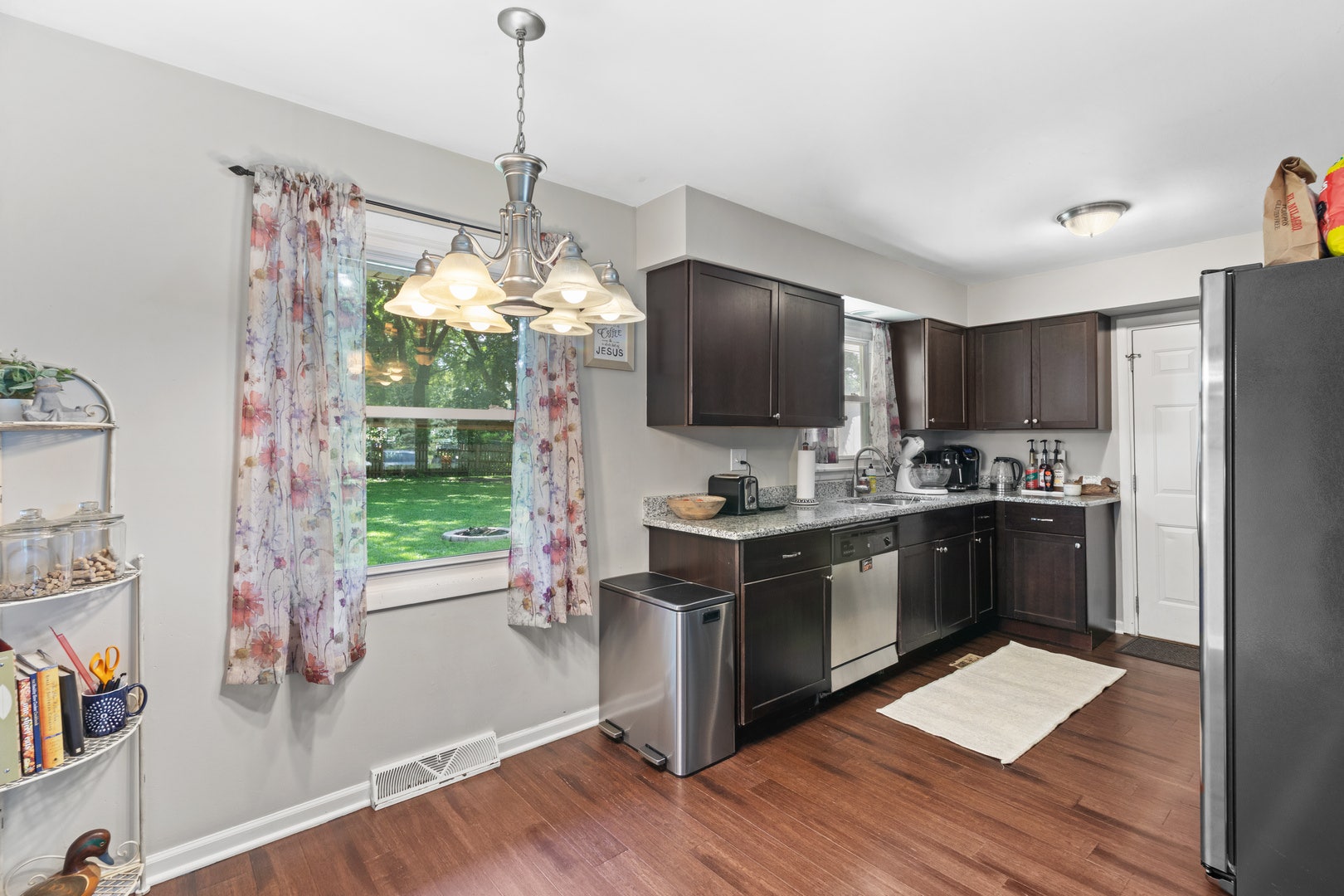 3906 W Theodore Street, Joliet, IL 60431 3906 W Theodore Street, Joliet, IL 60431