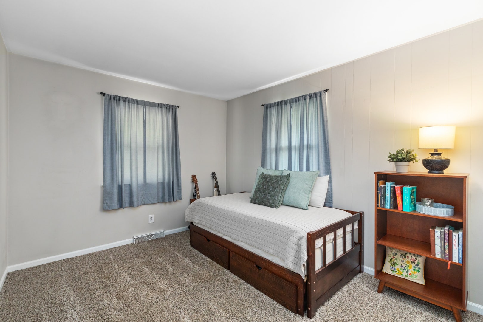 3906 W Theodore Street, Joliet, IL 60431 3906 W Theodore Street, Joliet, IL 60431