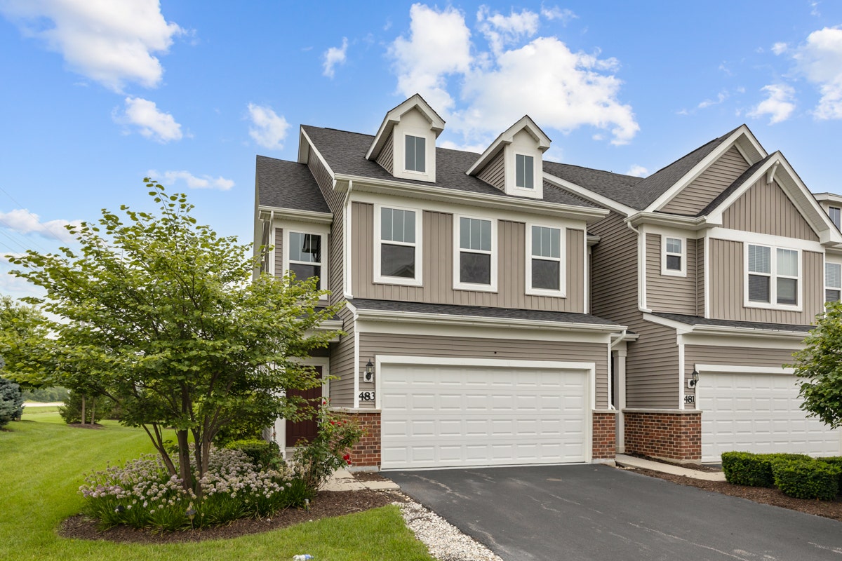 483 Watercress Drive, Aurora, IL 60504 483 Watercress Drive, Aurora, IL 60504