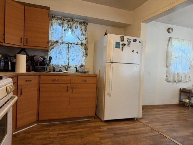 139 N Calhoun Street, Aurora, IL 60505 139 N Calhoun Street, Aurora, IL 60505