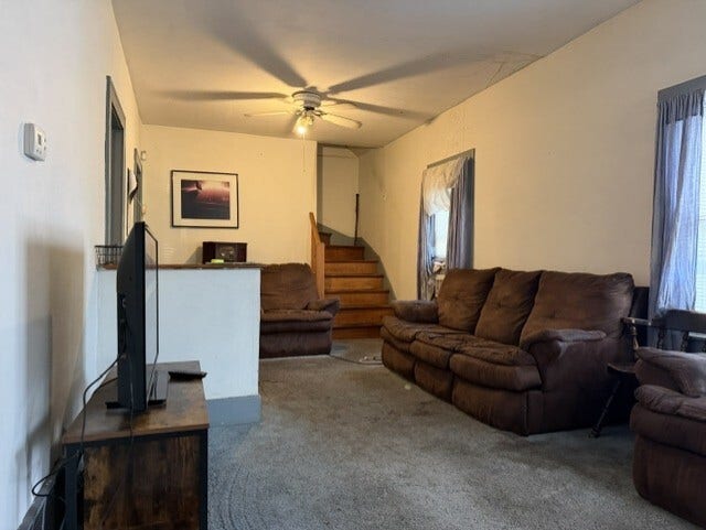 139 N Calhoun Street, Aurora, IL 60505 139 N Calhoun Street, Aurora, IL 60505