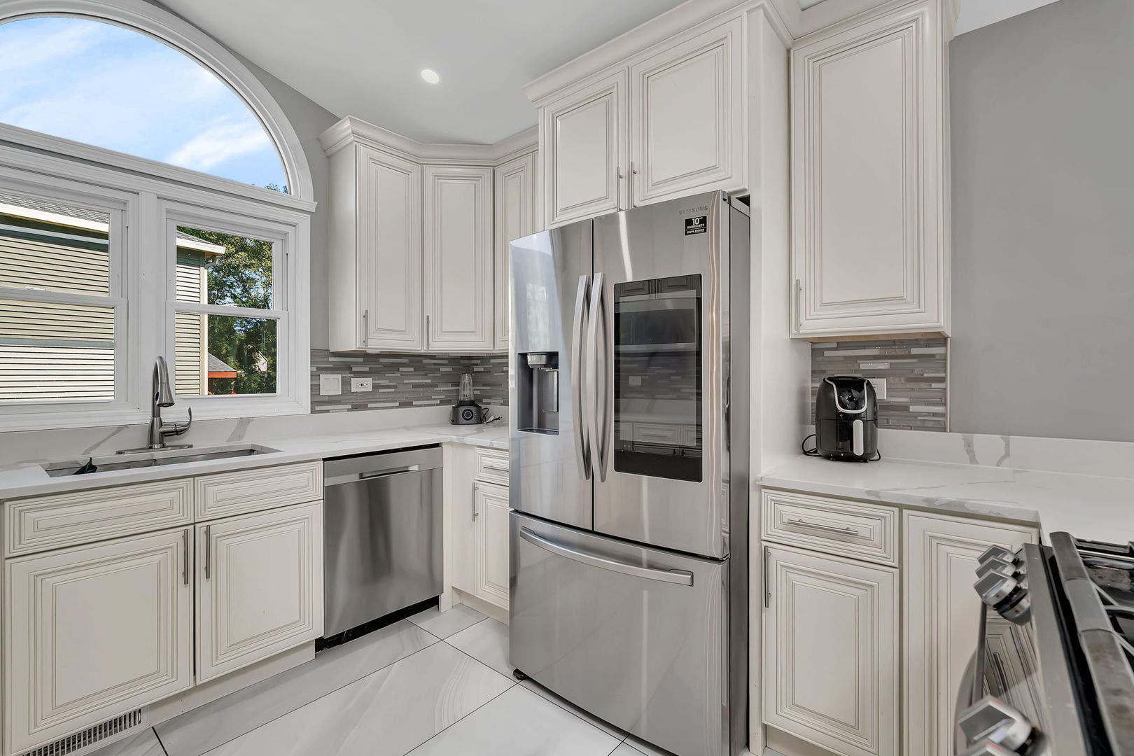 369 Twin Creeks Drive, Bolingbrook, IL 60440 369 Twin Creeks Drive, Bolingbrook, IL 60440