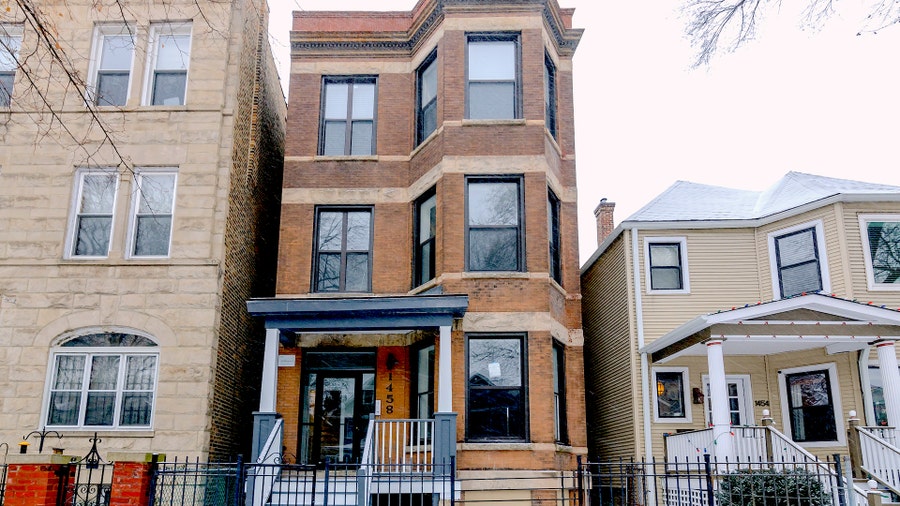 Property photo for 1458 W Pensacola Avenue, #3, Chicago, IL
