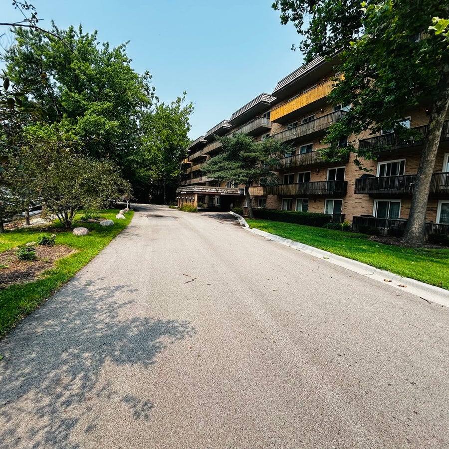 Property photo for 505 Redondo Drive, #205, Downers Grove, IL