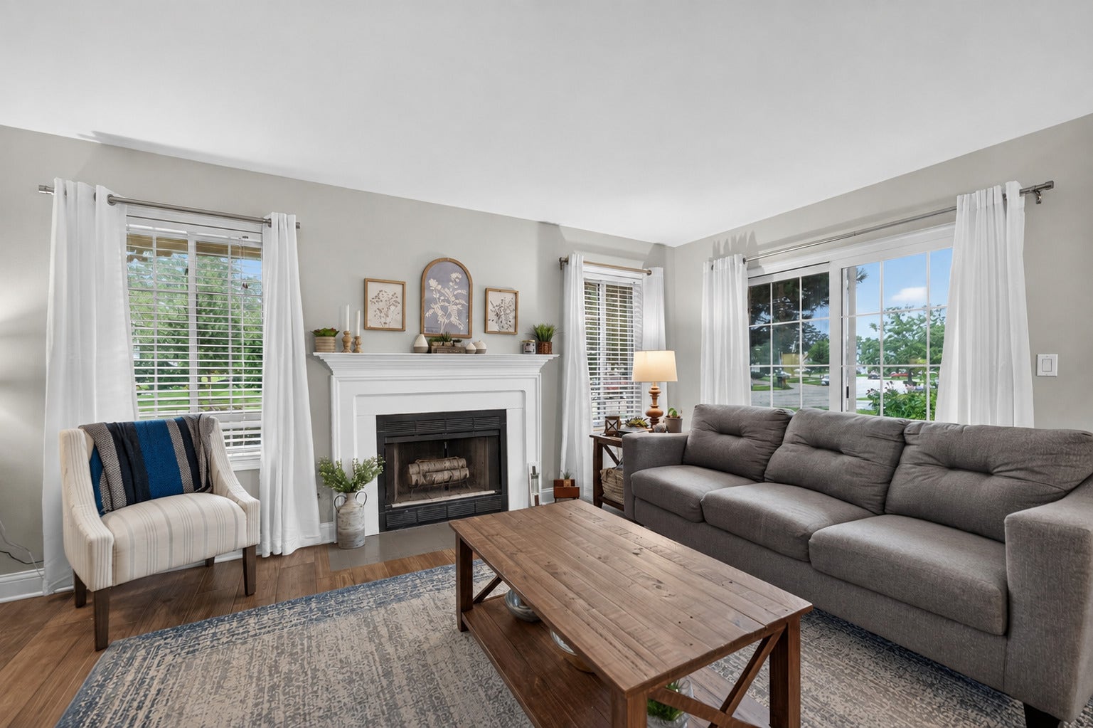 2193 Colorado Avenue, #2193, Elgin, IL 60123 2193 Colorado Avenue, #2193, Elgin, IL 60123