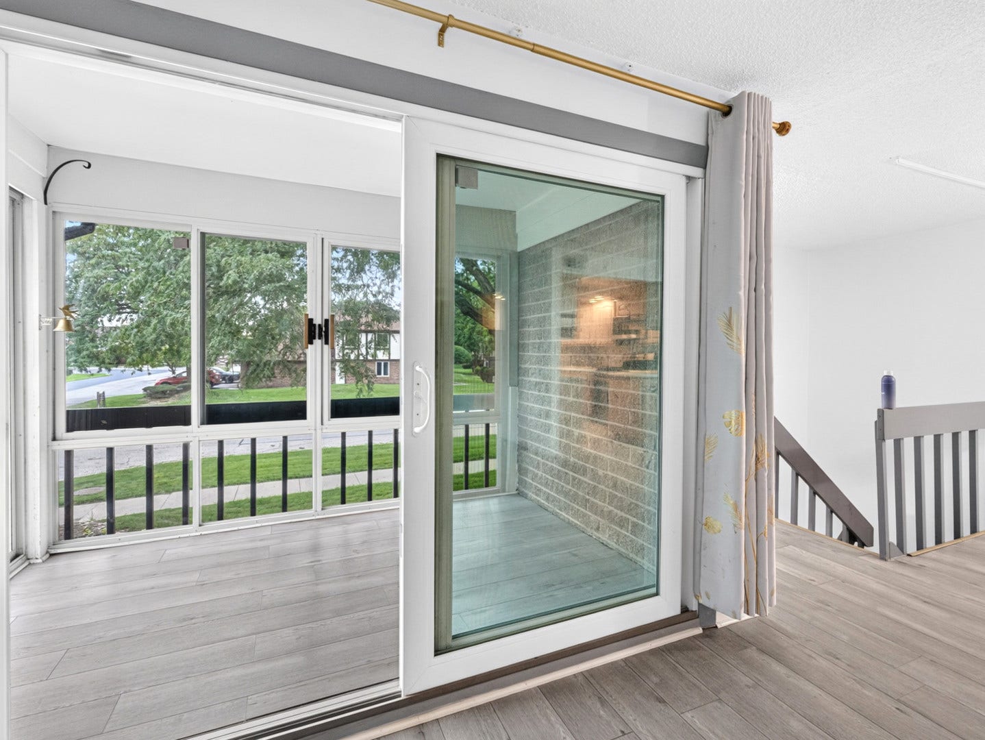 15713 Orlan Brook Drive, #100, Orland Park, IL 60462 15713 Orlan Brook Drive, #100, Orland Park, IL 60462