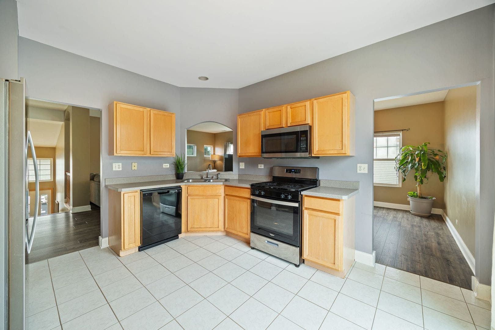 1080 Delta Drive, #1080, Elgin, IL 60123 1080 Delta Drive, #1080, Elgin, IL 60123