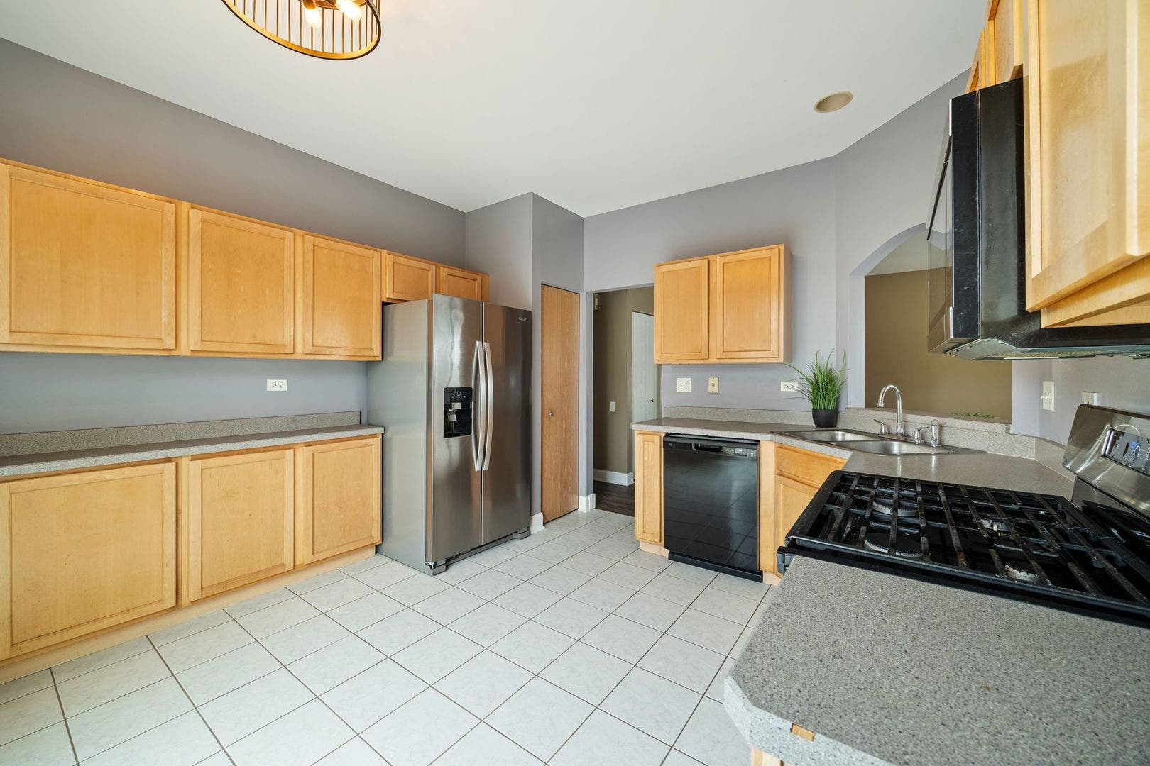 1080 Delta Drive, #1080, Elgin, IL 60123 1080 Delta Drive, #1080, Elgin, IL 60123