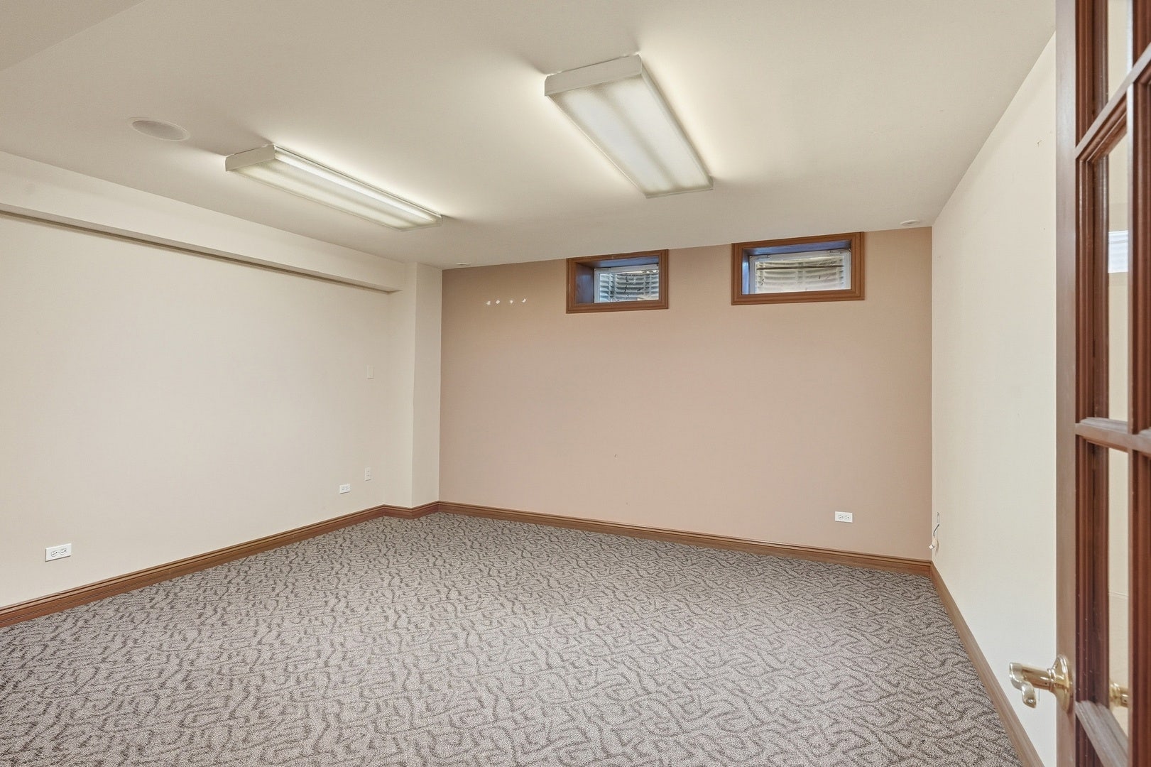 394 W Indiana Avenue, Beecher, IL 60401