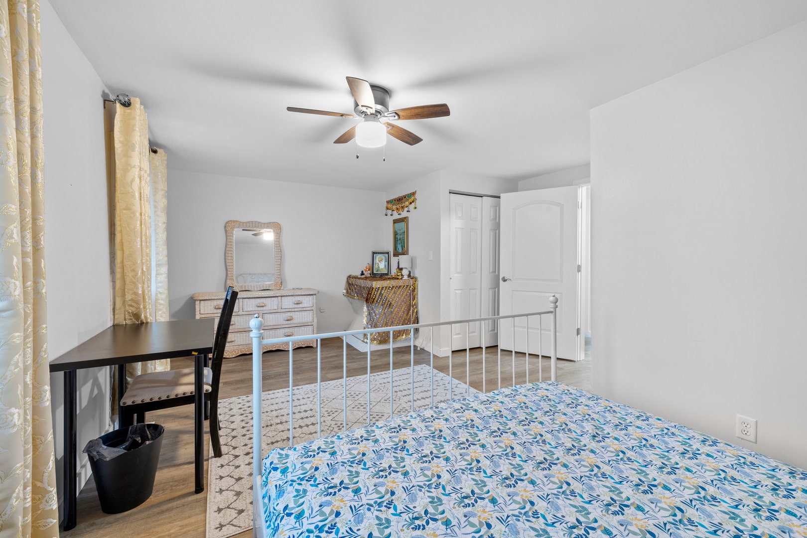 422 GAINSBOROUGH Court, #422, Bolingbrook, IL 60440 422 GAINSBOROUGH Court, #422, Bolingbrook, IL 60440
