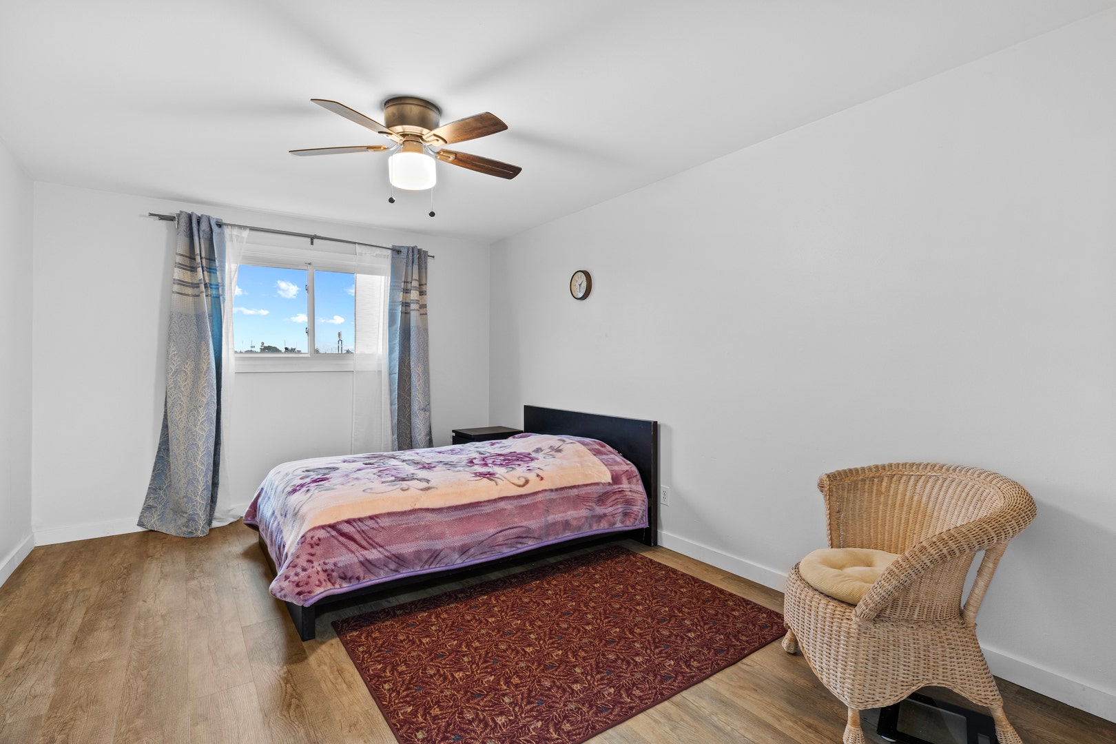 422 GAINSBOROUGH Court, #422, Bolingbrook, IL 60440 422 GAINSBOROUGH Court, #422, Bolingbrook, IL 60440