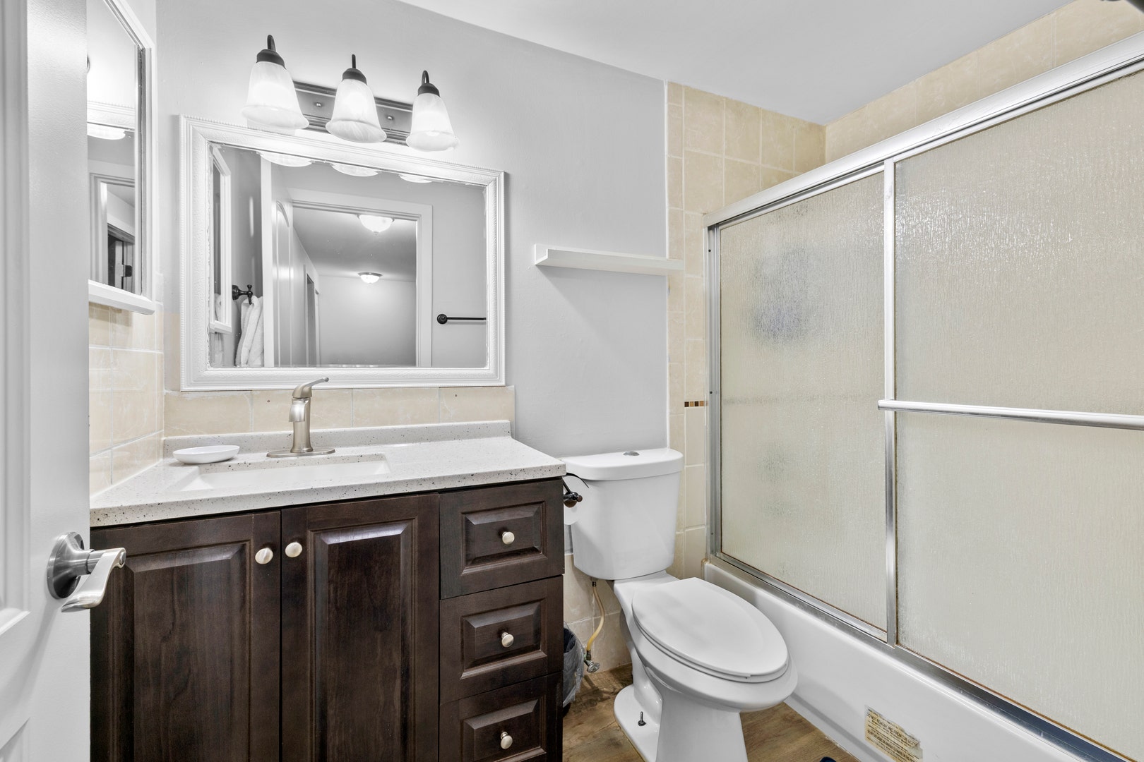 422 GAINSBOROUGH Court, #422, Bolingbrook, IL 60440 422 GAINSBOROUGH Court, #422, Bolingbrook, IL 60440
