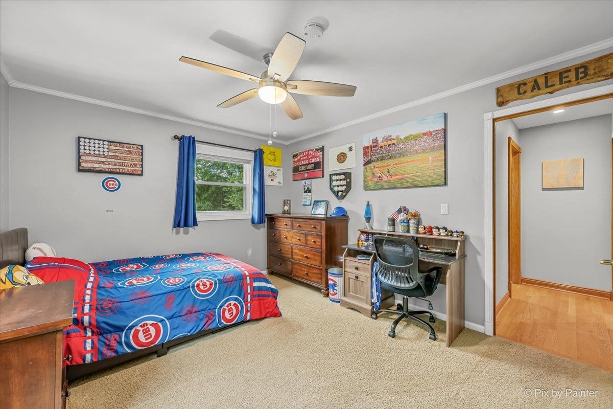 38W686 Ridgewood Lane, Elgin, IL 60124 38W686 Ridgewood Lane, Elgin, IL 60124