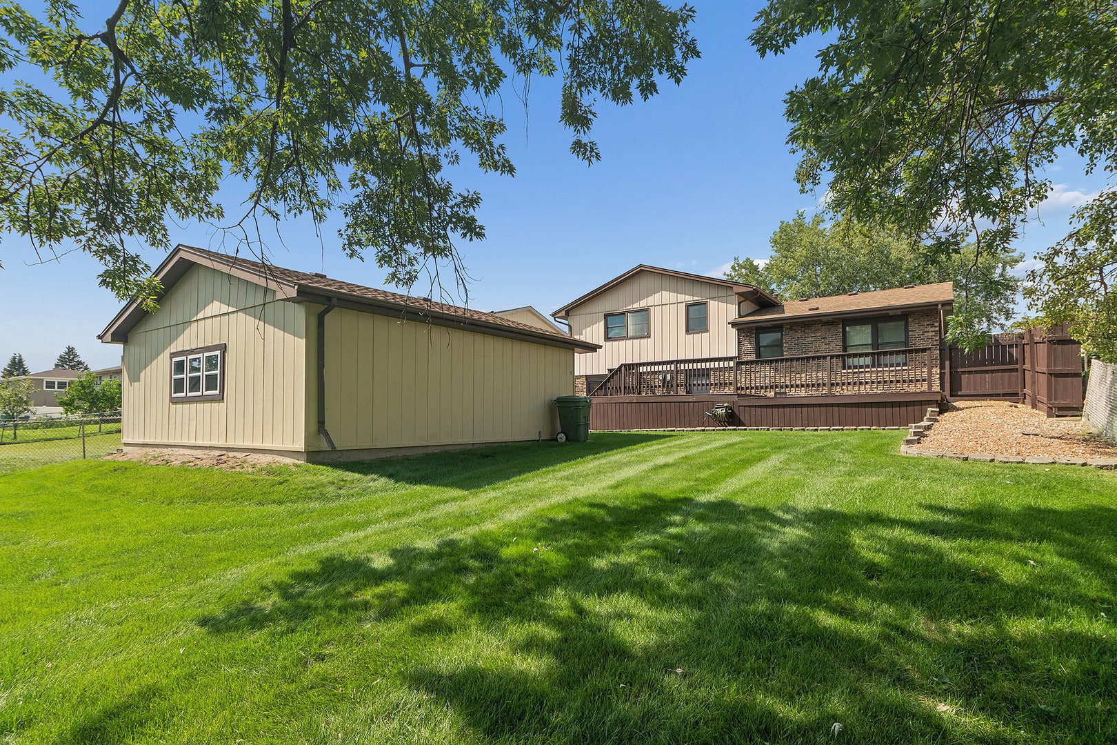 7527 163 Street, Tinley Park, IL 60477 7527 163 Street, Tinley Park, IL 60477