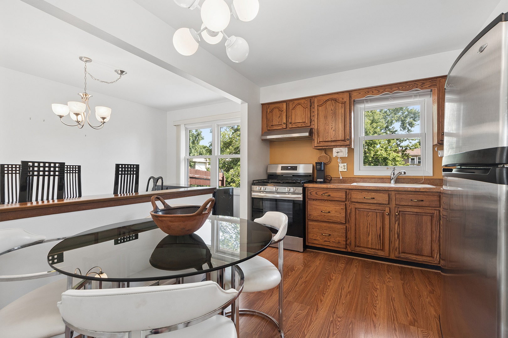 7527 163 Street, Tinley Park, IL 60477 7527 163 Street, Tinley Park, IL 60477