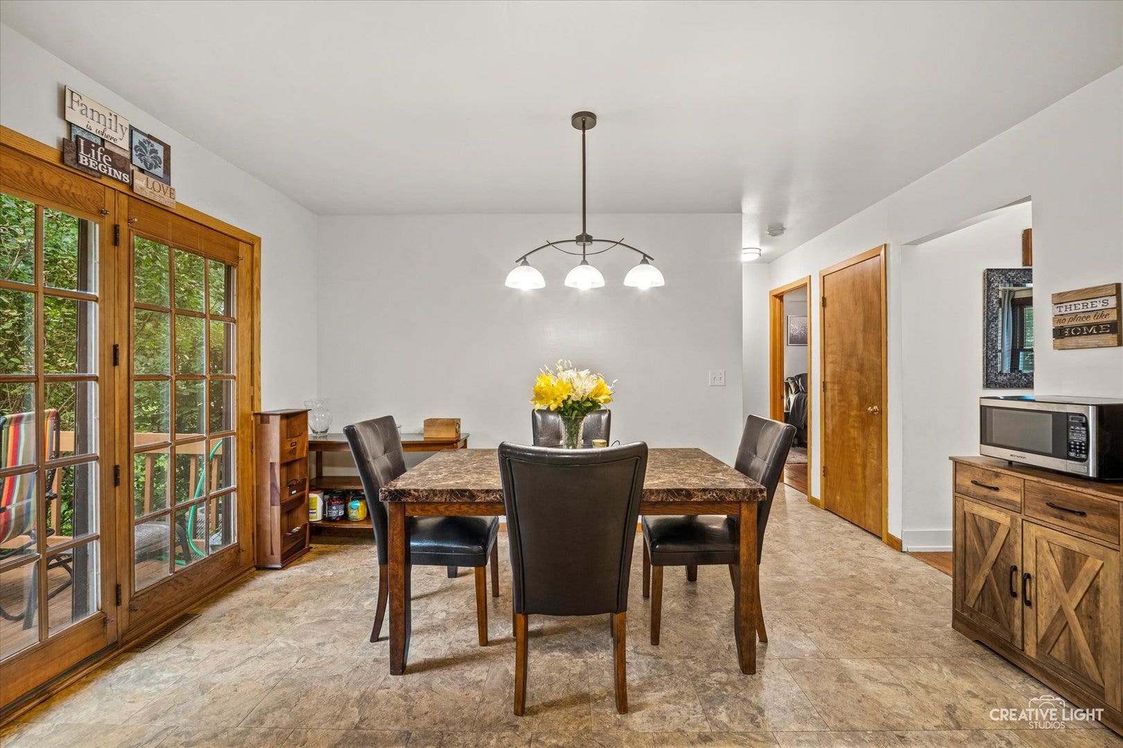 42 Lockman Circle, Elgin, IL 60123 42 Lockman Circle, Elgin, IL 60123