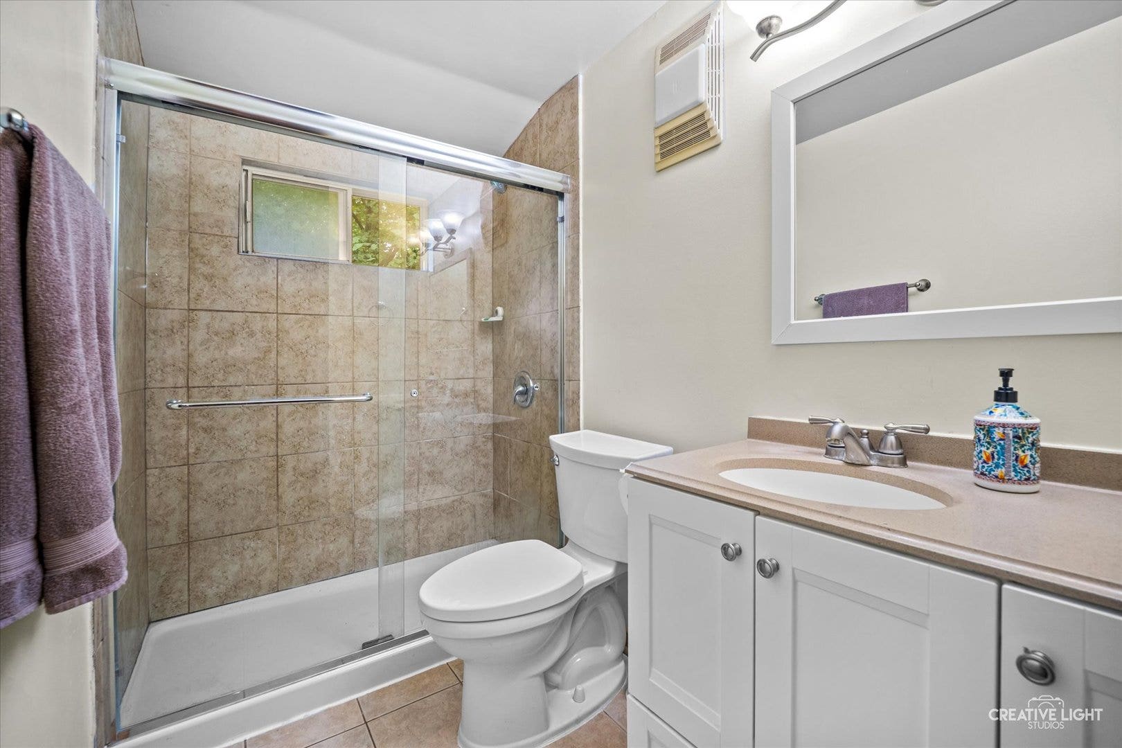 42 Lockman Circle, Elgin, IL 60123 42 Lockman Circle, Elgin, IL 60123