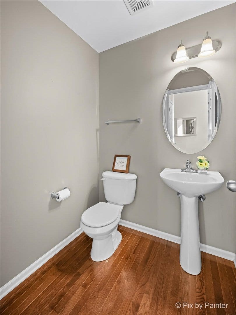 1248 Bradley Circle, Elgin, IL 60120 1248 Bradley Circle, Elgin, IL 60120